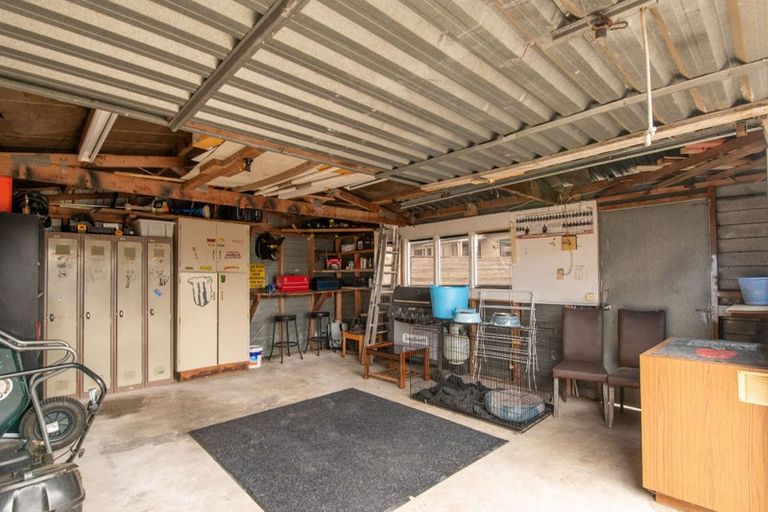 Photo of property in 37 Barnard Road, Fairy Springs, Rotorua, 3015