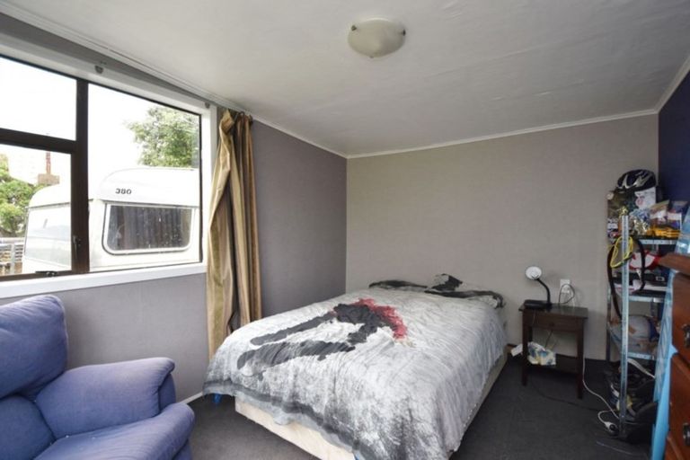 Photo of property in 180 Venus Street, Strathern, Invercargill, 9812