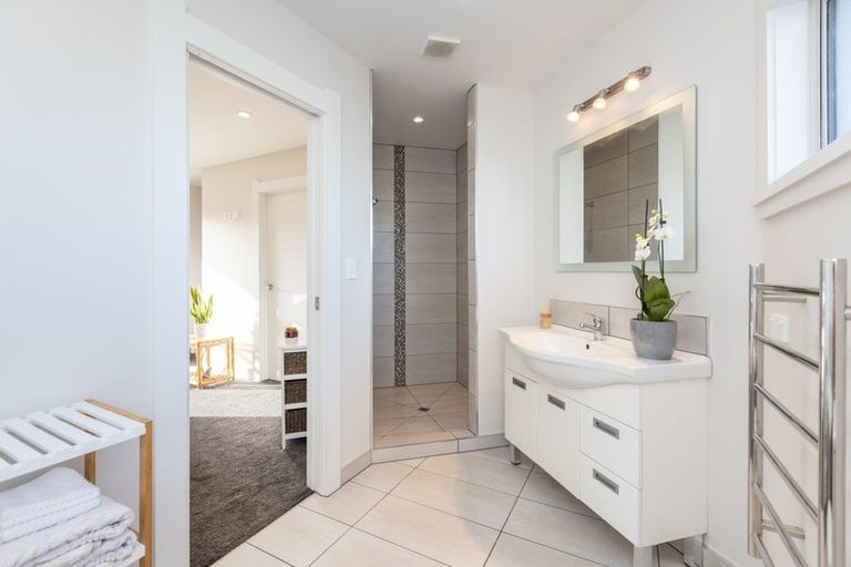 Photo of property in 11 Drake Crescent, Awatoto, Napier, 4110