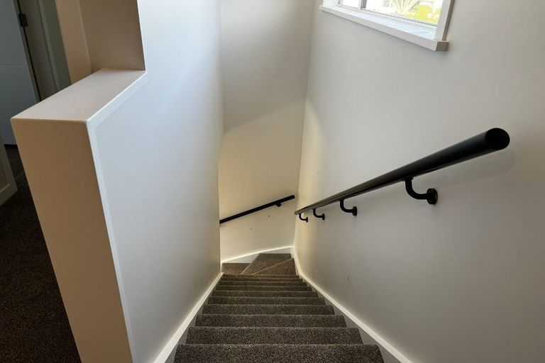 Photo of property in 1/775 High Street, Boulcott, Lower Hutt, 5011