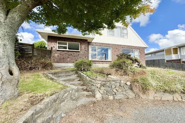 Photo of property in 15 Matipo Place, Tokoroa, 3420