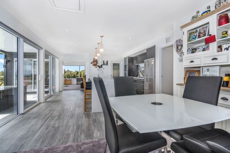 Photo of property in 130 Karanui Road, Te Kamo, Kamo, 0185