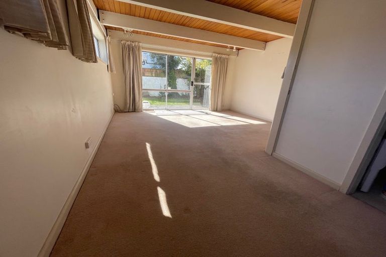 Photo of property in 2/108 Office Road, Merivale, Christchurch, 8014