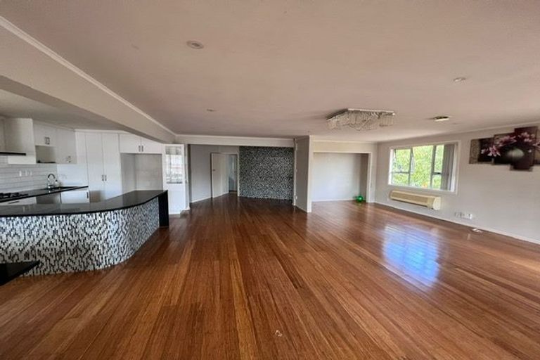 Photo of property in 54 Kirton Crescent, Manurewa, Auckland, 2102