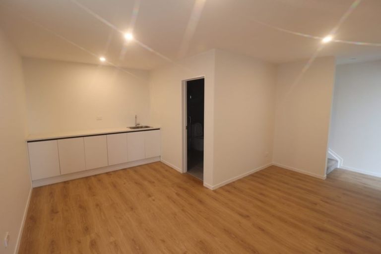 Photo of property in 40 Ascension Crescent, Orewa, 0931