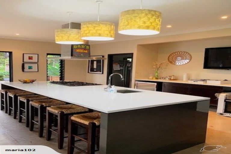 Photo of property in 78b Koraha Road, Kumeu, 0892