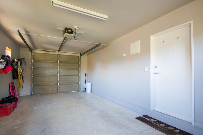 Photo of property in 33 Seaview Lane, Wainui, French Farm, 7582