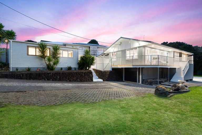 Photo of property in 134 Taikata Road, Te Atatu Peninsula, Auckland, 0610