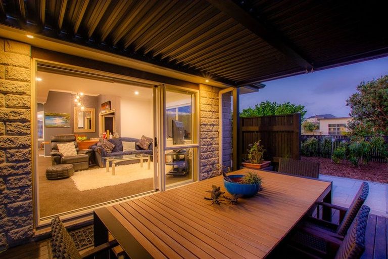 Photo of property in 1 Rifleman Lane, Paraparaumu Beach, Paraparaumu, 5032