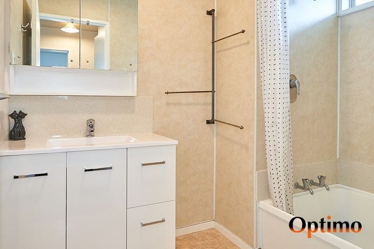 Photo of property in 706a Pioneer Highway, Takaro, Palmerston North, 4412