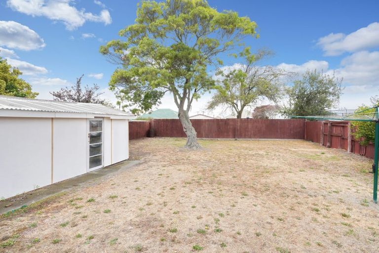 Photo of property in 18 Warblington Street, Aranui, Christchurch, 8061