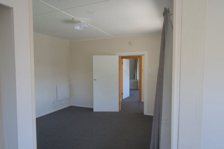 Photo of property in 21 Matariki Street, Broad Bay, Dunedin, 9014