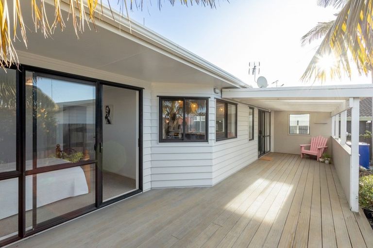Photo of property in 2/66 Campbell Road, Mount Maunganui, 3116