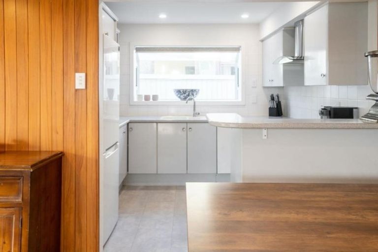 Photo of property in 3/179 Marine Parade, New Brighton, Christchurch, 8083