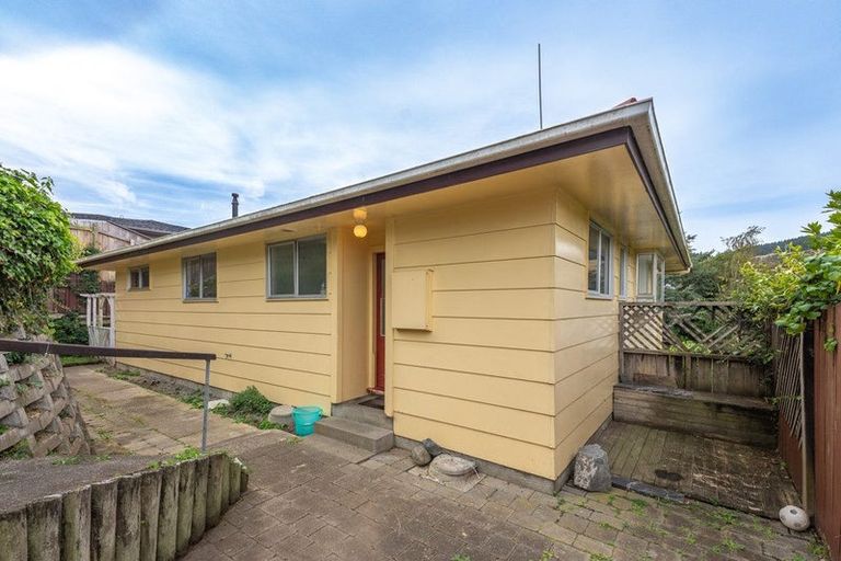 Photo of property in 65 Riwai Street, Paraparaumu, 5032