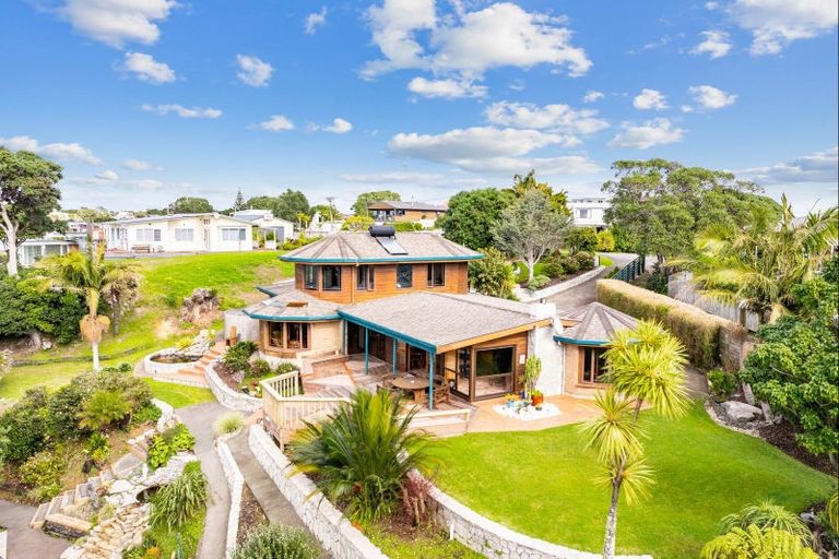 Photo of property in 11 Cheviot Street, Mangawhai Heads, Mangawhai, 0505