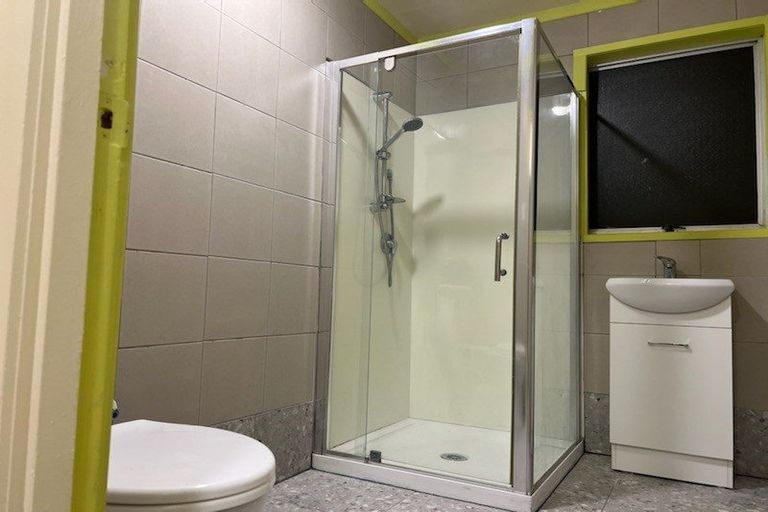 Photo of property in 1/12 Naomi Place, Manurewa, Auckland, 2102