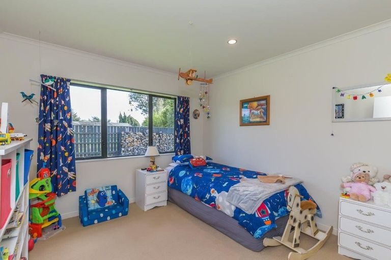 Photo of property in 7 Wakefield Road, Levin, 5571