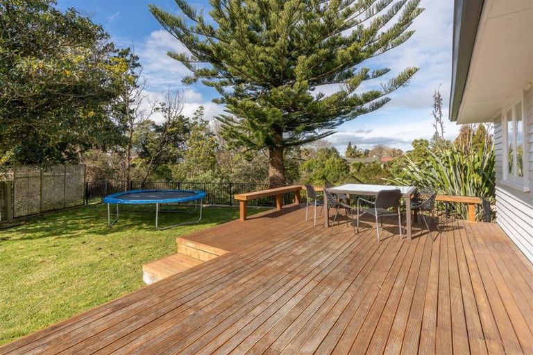 Photo of property in 52 Pollen Crescent, Melville, Hamilton, 3206