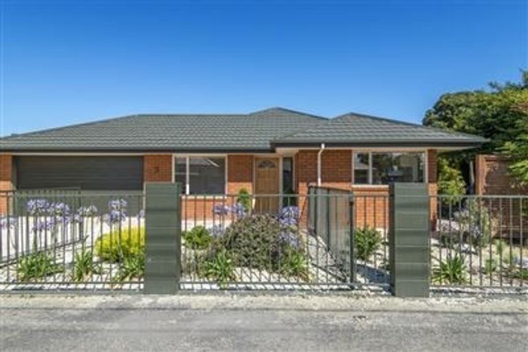 Photo of property in 1 Mavin Road, Hoon Hay, Christchurch, 8025