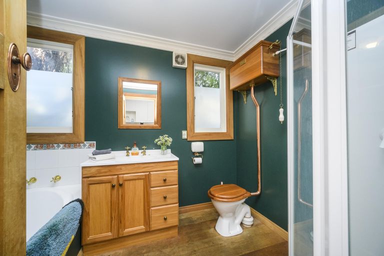 Photo of property in 131 Cook Street, West End, Palmerston North, 4410