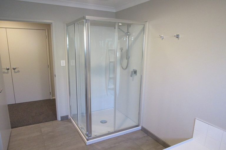 Photo of property in 15 Victoria Street, Hawera, 4610