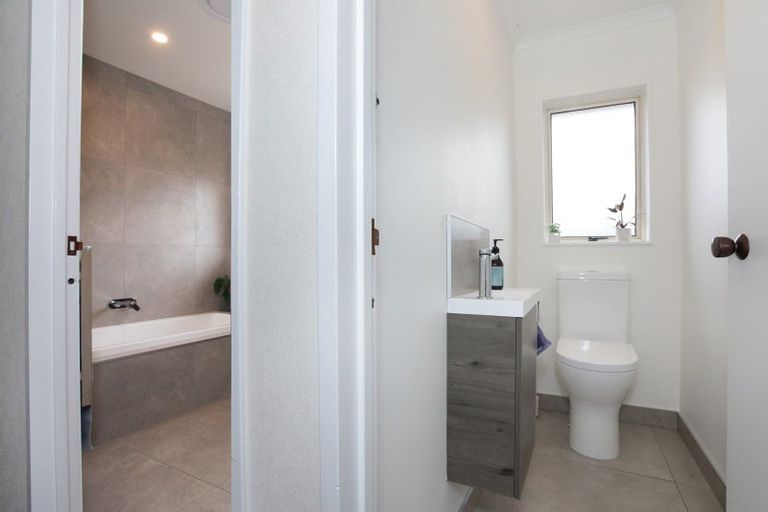 Photo of property in 3 Vista Drive, Feilding, 4702