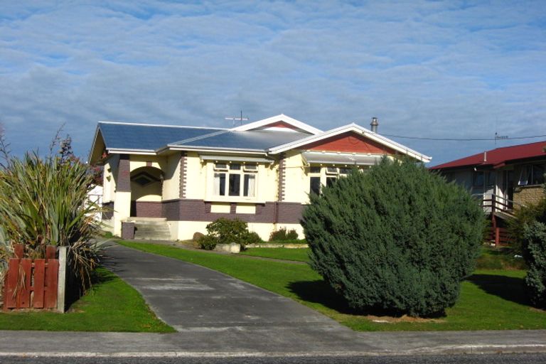 Photo of property in 10 Oxford Street, East Gore, Gore, 9710