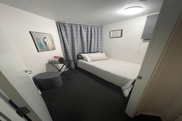 Photo of property in Orange Apartments/victoria Centr, 101/169 The Terrace, Wellington Central, Wellington, 6011
