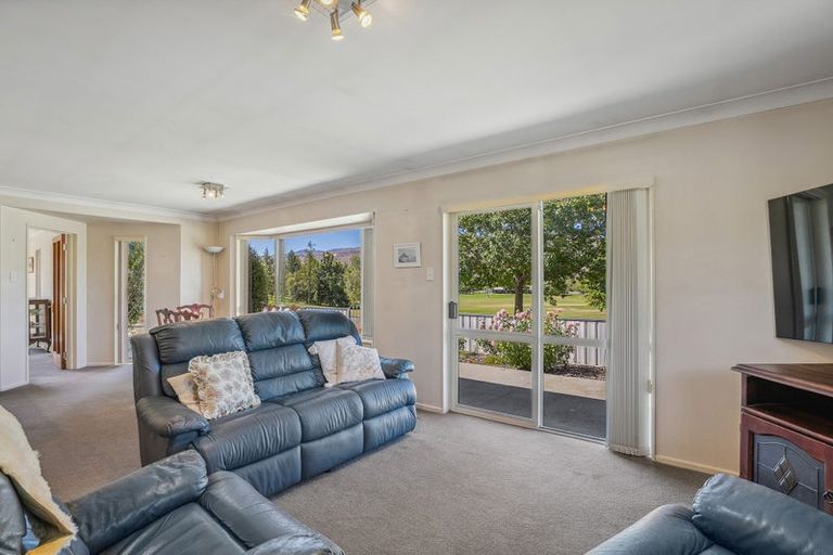 Photo of property in 35 Cairnmuir Crescent, Cromwell, 9310
