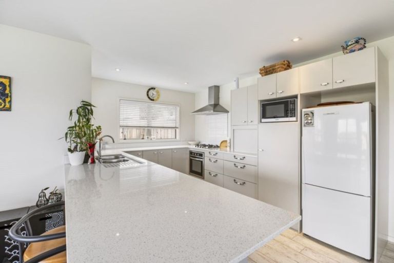 Photo of property in 286 Alec Craig Way, Gulf Harbour, Whangaparaoa, 0930