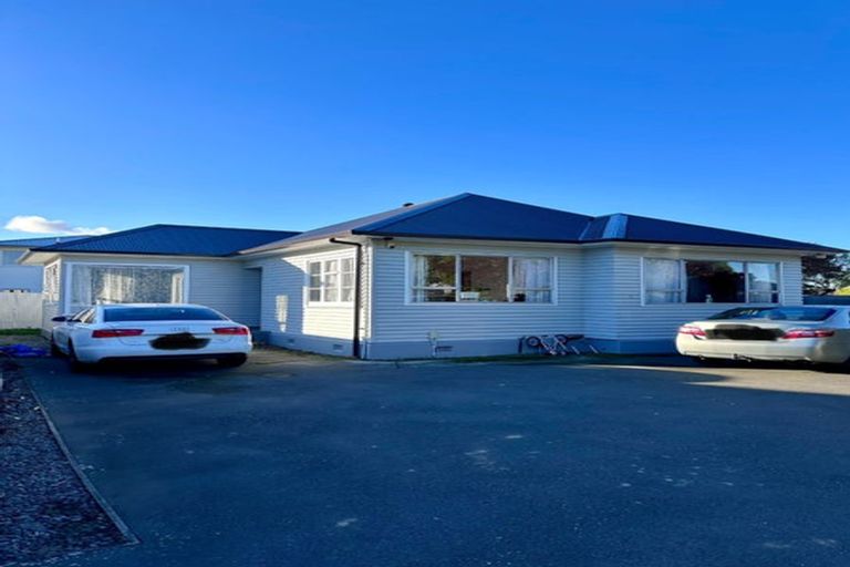 Photo of property in 192 Blenheim Road, Riccarton, Christchurch, 8041