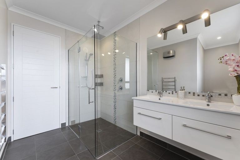 Photo of property in 11 Beachvale Drive, Kaiapoi, 7630