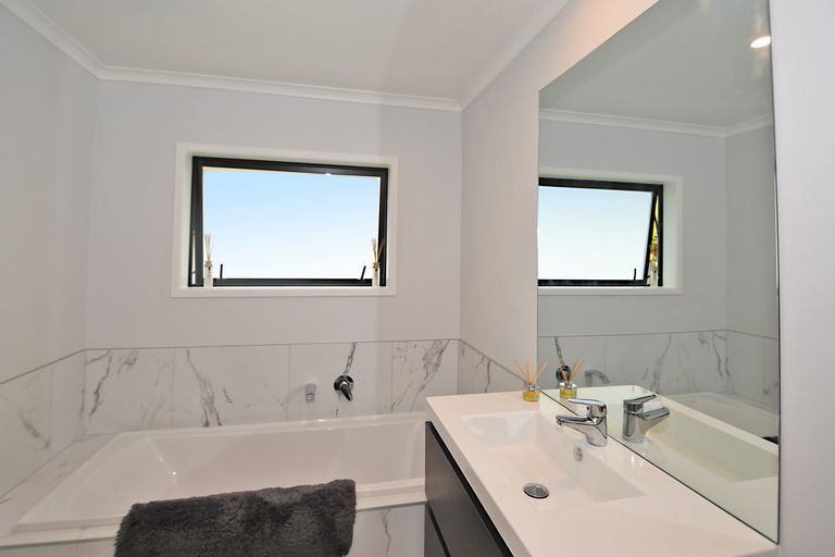 Photo of property in 2 Waharoa Lane, Wellsford, 0900