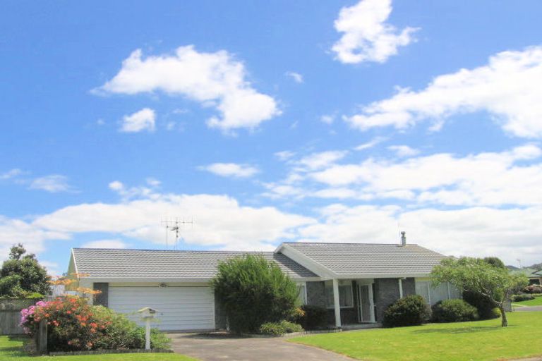 Photo of property in 7 Hereford Place, Waihi Beach, 3611