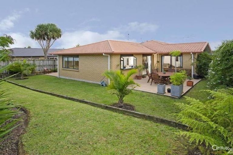 Photo of property in 4 Eastland Road, Flat Bush, Auckland, 2019