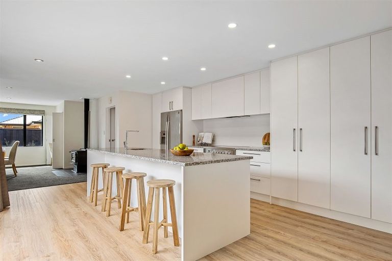 Photo of property in 6 Tutaipatu Avenue, Pegasus, 7612