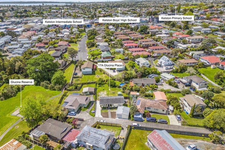 Photo of property in 17a Glucina Place, Glen Eden, Auckland, 0602