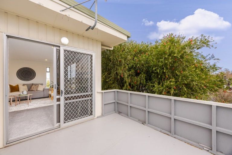 Photo of property in 2 Lomond Place, Tamatea, Napier, 4112