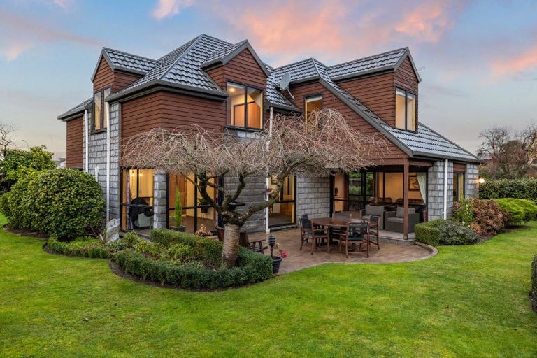 Photo of property in 12 Utah Place, Burwood, Christchurch, 8061