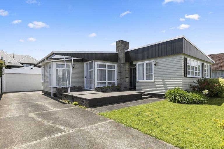 Photo of property in 45 Orr Crescent, Hutt Central, Lower Hutt, 5011