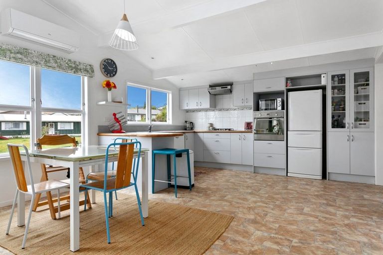 Photo of property in 47 Hyde Avenue, Richmond Heights, Taupo, 3330