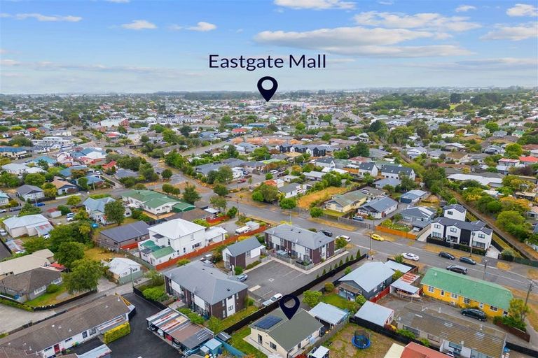 Photo of property in 131a Olliviers Road, Phillipstown, Christchurch, 8011