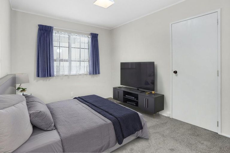 Photo of property in 1/37 Bracken Road, Paparangi, Wellington, 6037