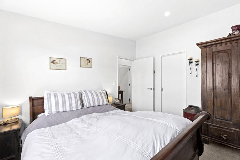 Photo of property in 185 Burdon Loop, Lake Hawea, 9382