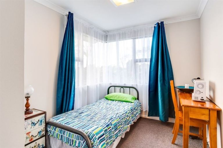 Photo of property in 35 Moorhouse Street, Taradale, Napier, 4112