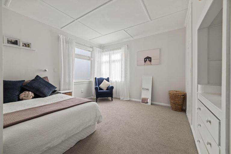 Photo of property in 27 Union Street, Hokowhitu, Palmerston North, 4410