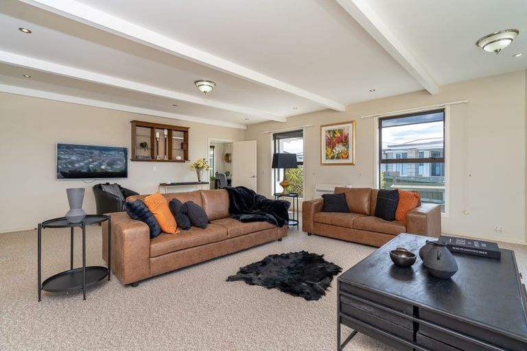 Photo of property in 95 Easther Crescent, Kew, Dunedin, 9012