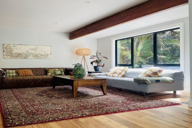 Photo of property in 36 Kereru Grove, Greenhithe, Auckland, 0632