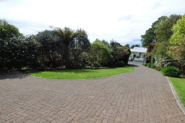 Photo of property in 53h Doralto Road, Frankleigh Park, New Plymouth, 4310